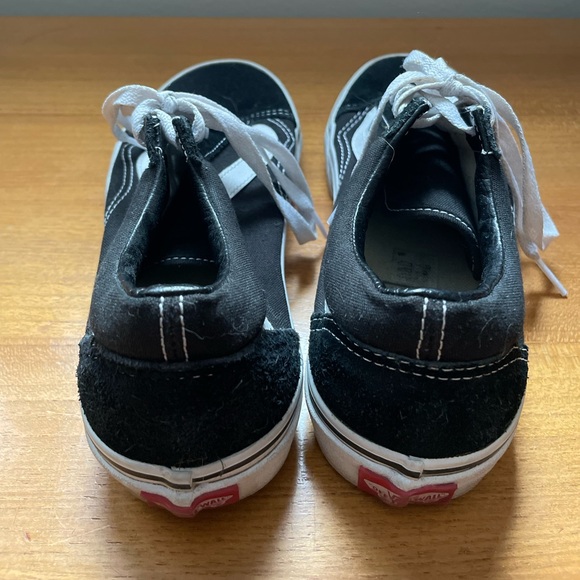 Black vans - Picture 2 of 8